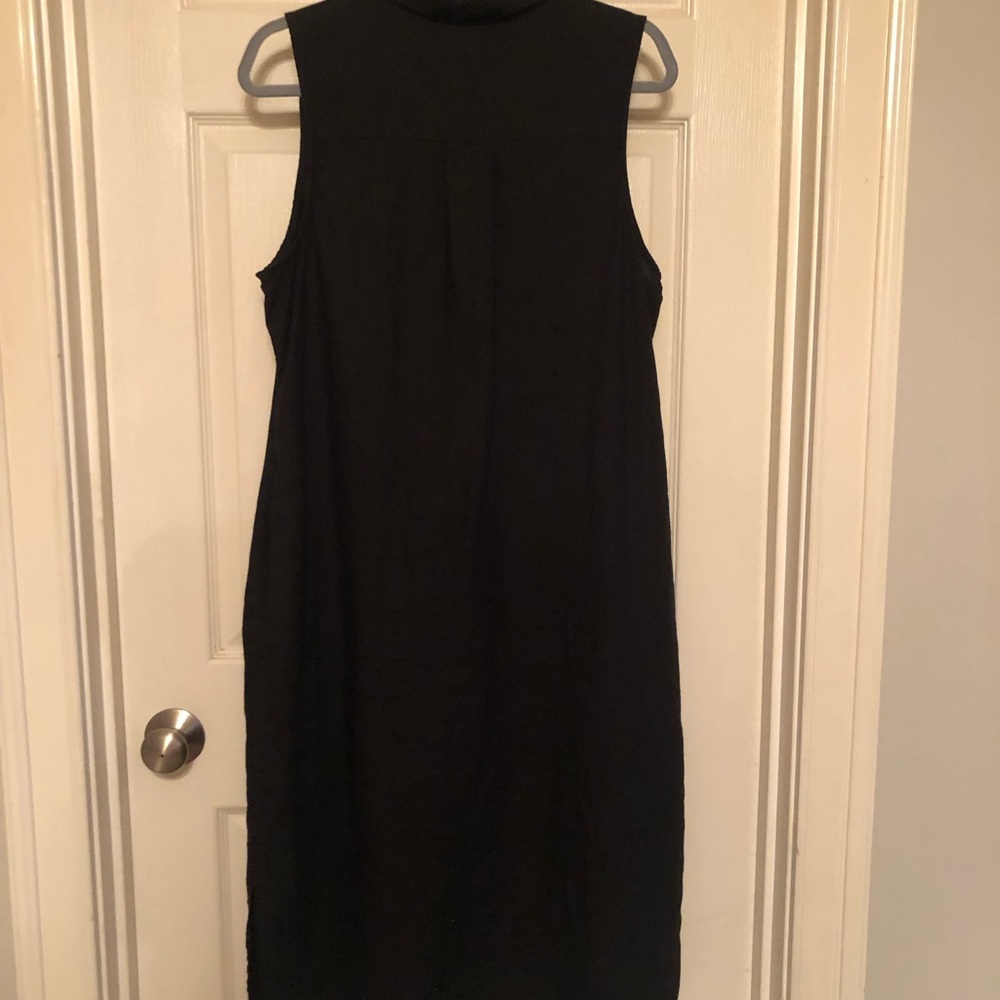 Tommy Bahama Black Sleeveless Knee-Length Sheath Dress